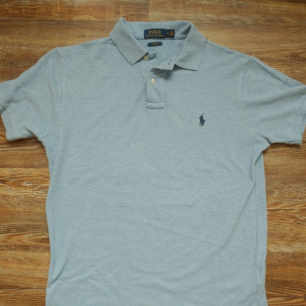 Size M Polo by Ralph Lauren short sleeve shirt